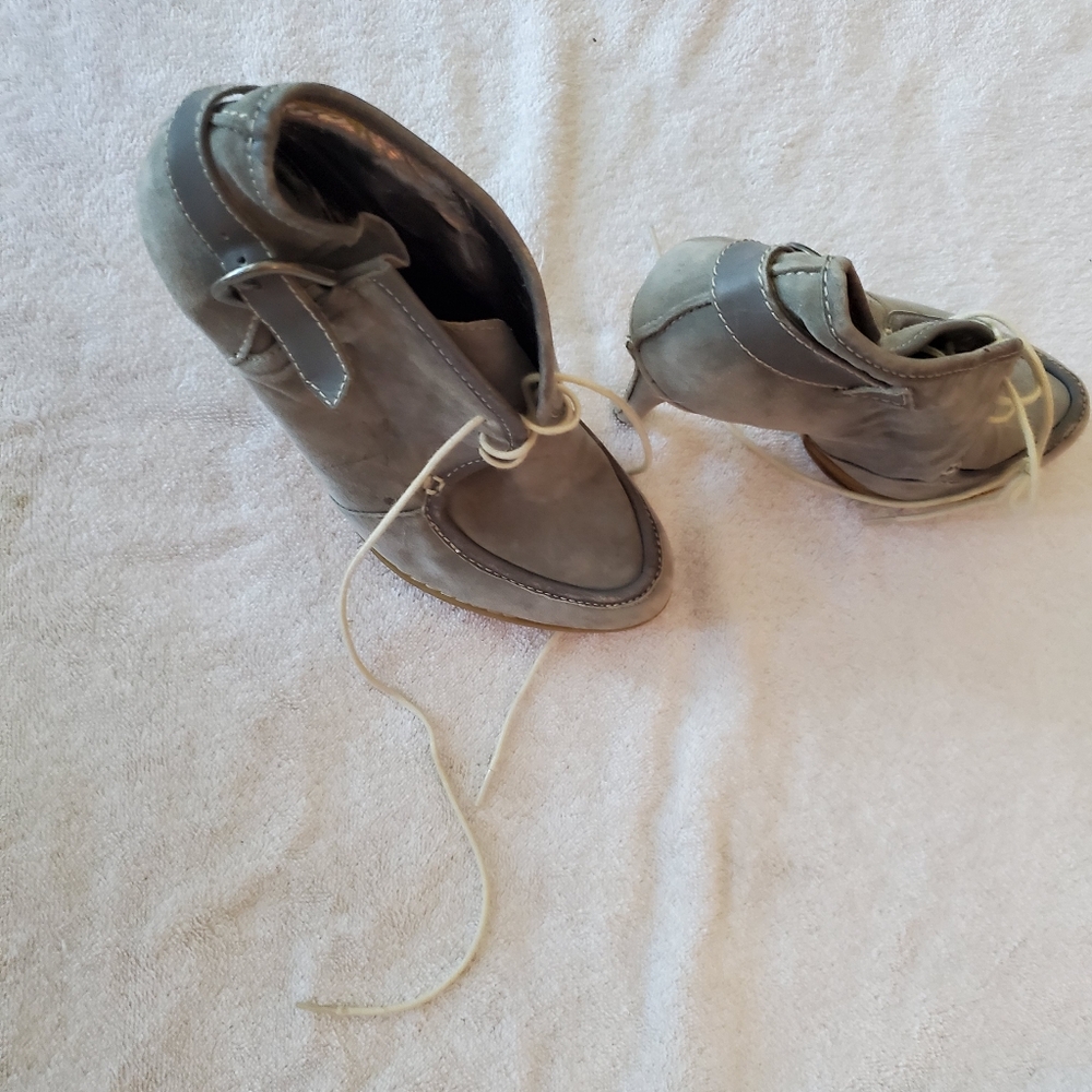 Charles Jordan shoes